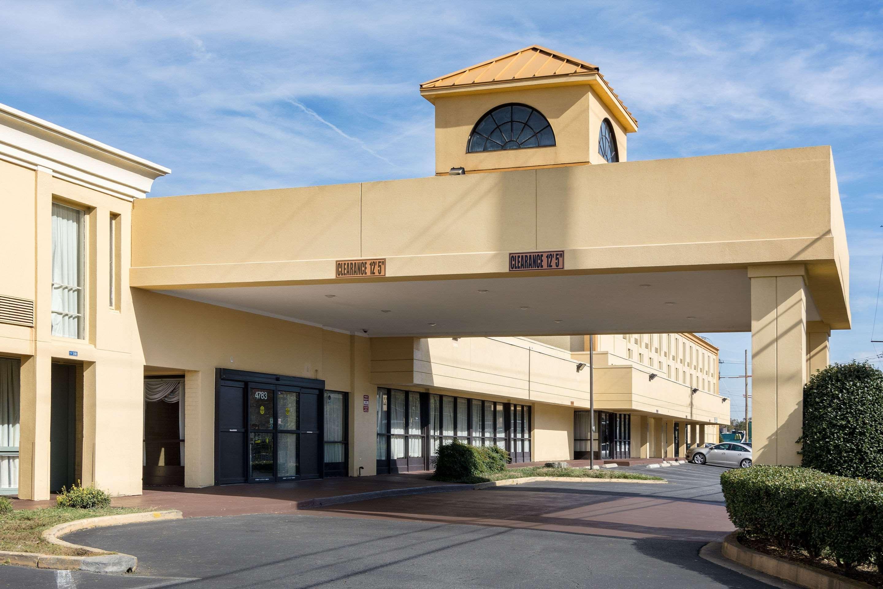 Quality Inn Near Joint Base Andrews-Washington Area Camp Springs Exterior photo
